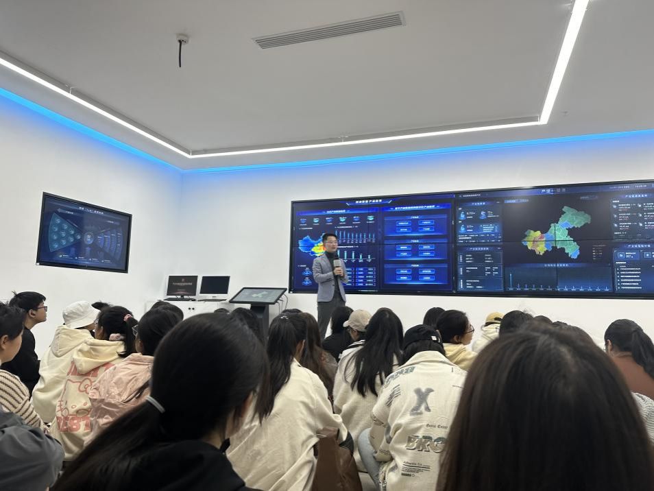 0c2a3ee0687736ed871bf6727bfa819