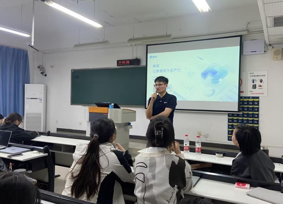 /Users/tianyufang/Desktop/帆软11.jpg帆软11 /Users/tianyufang/Desktop/帆软11.jpg帆软11